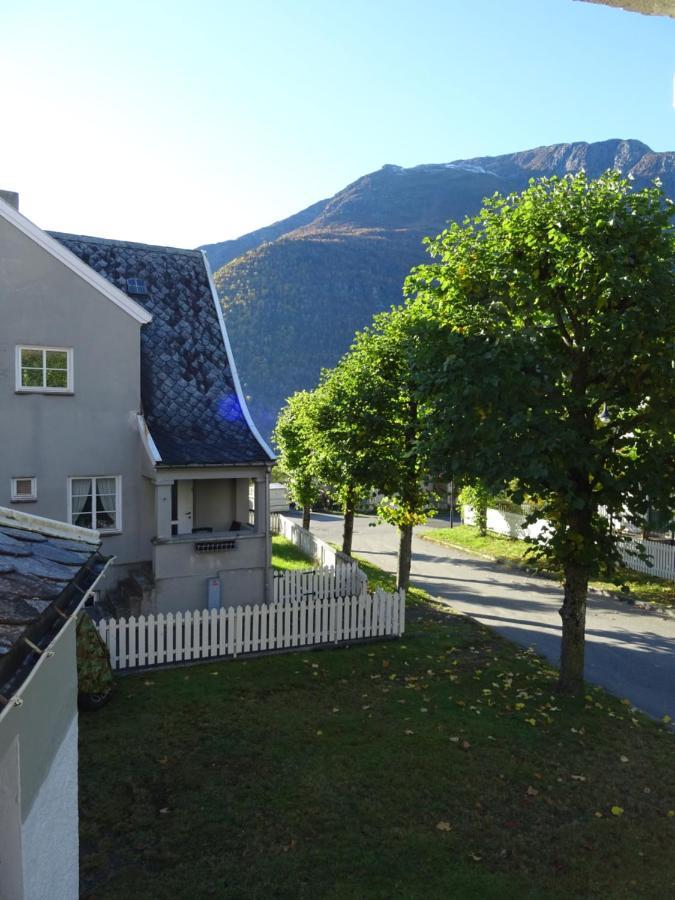 Fjordshelter- Cozy Townhouse Villa Tyssedal Eksteriør billede